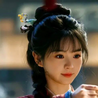 Pursuit of Jade CDrama Fan Changyu Vase Hairpin