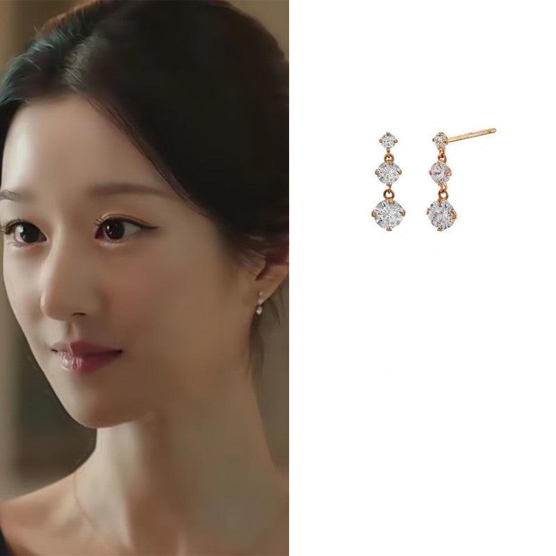 Eve Kdrama Lee La-El Seo Yea Ji  Dainty Triple CZ Earrings