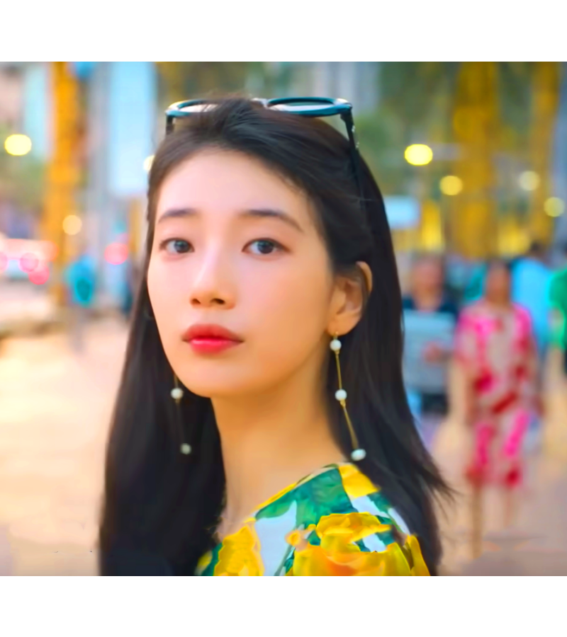 Genie, Make A Wish Ga-Young (Bae Suzy) Gold Dangle Earrings with beads