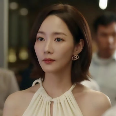 Korean Jewelry Gold Abstract Earrings As seen on Rachel Park in the Kdrama series Marry My Husband