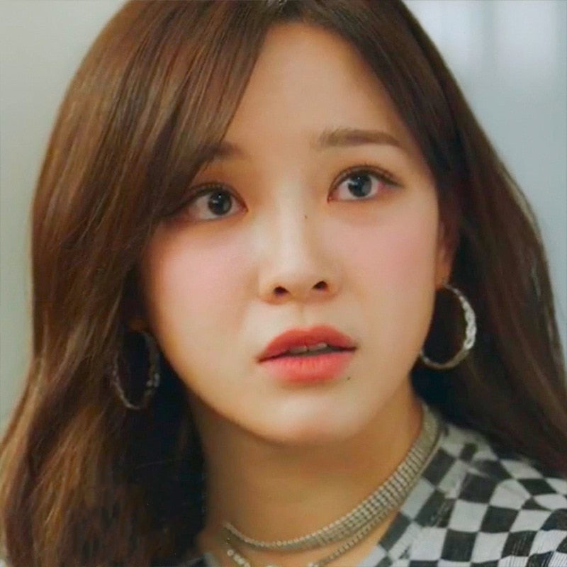Pleated Hoop Earrings Kim Se Jeong Business Proposal