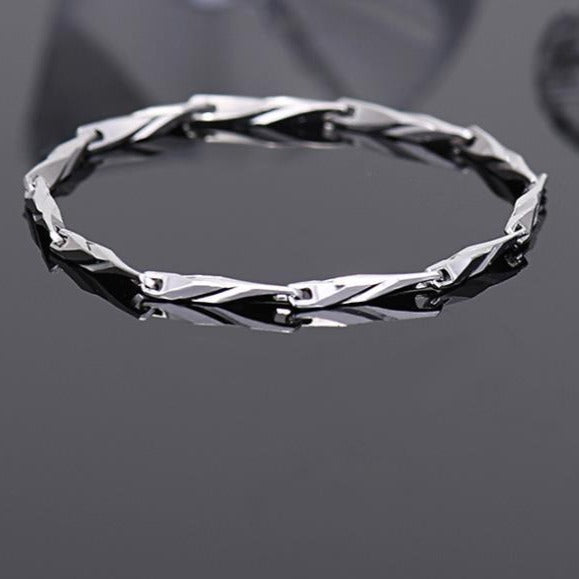 Silver Delicate Fine Chain Ring