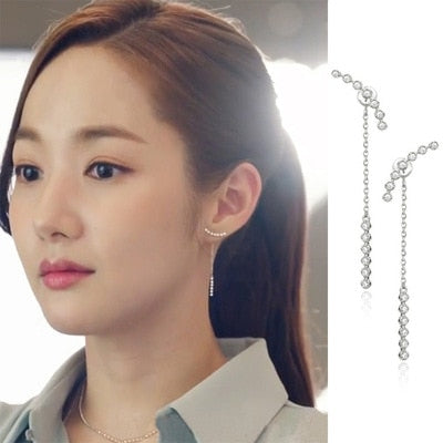 Kdrama Long Earrings inspired from What's wrong with secretary kim, seen on Park Min-Young