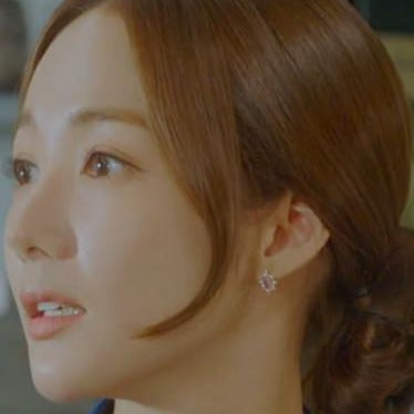Korean Jewelry Cluster Earrings As seen on Rachel Park in the Kdrama series Her Private Life