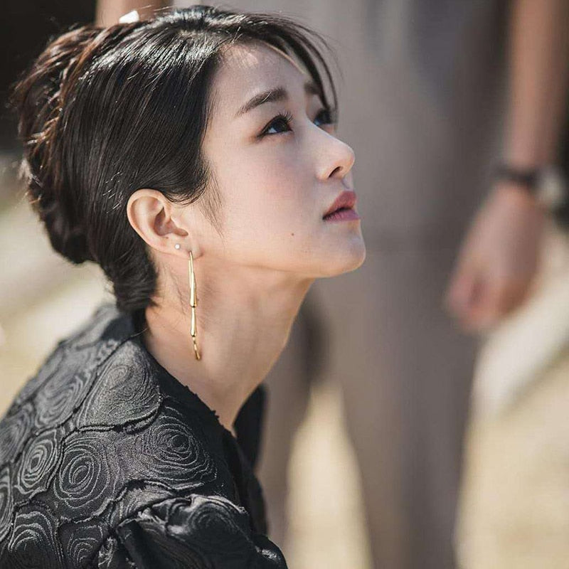 Jewelry as seen on Seo Yea-Ji It's okay to not be okay inspired droplet earrings