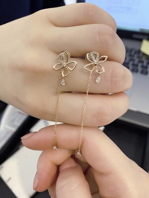 Se Jeong  Business Proposal butterfly Chain Earrings