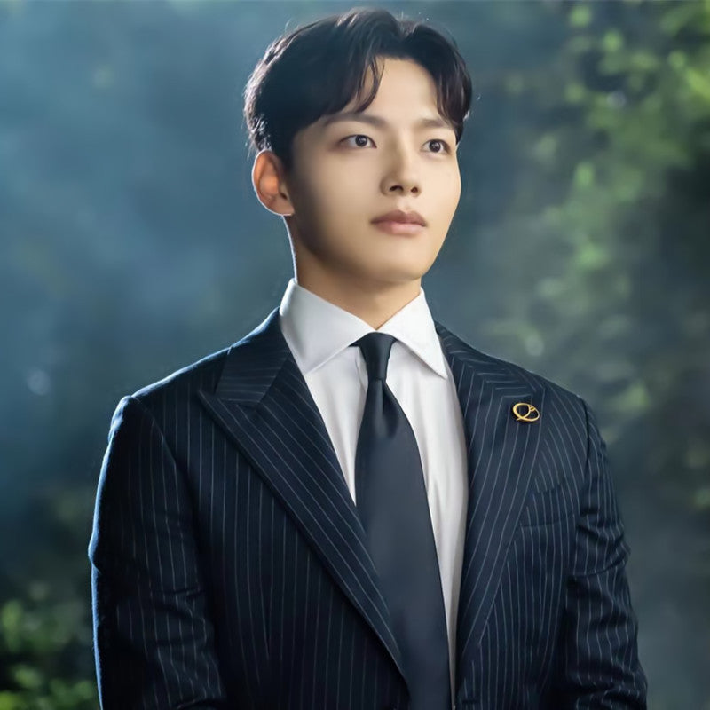 Halloween Hotel Del Luna Theme Props