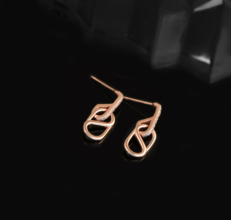 Nevertheless Han So-Hee Matching Necklace & Earrings set