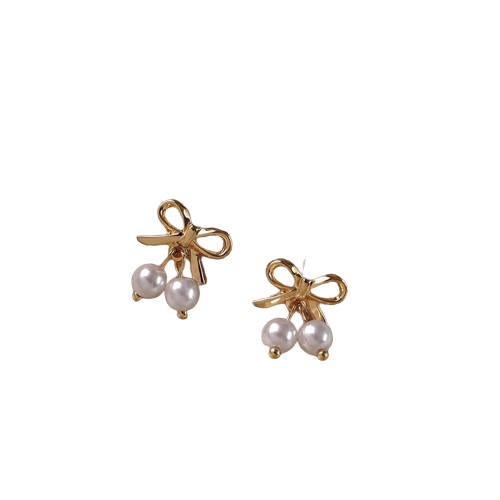 Golden Bow With Dangling Double Pearl seen on Kim Se Jeong Business Proposal