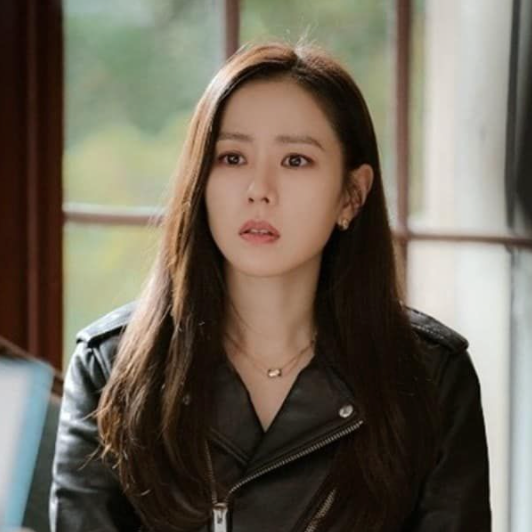 Crash Landing On You Necklace as seen on Son Ye-Jin