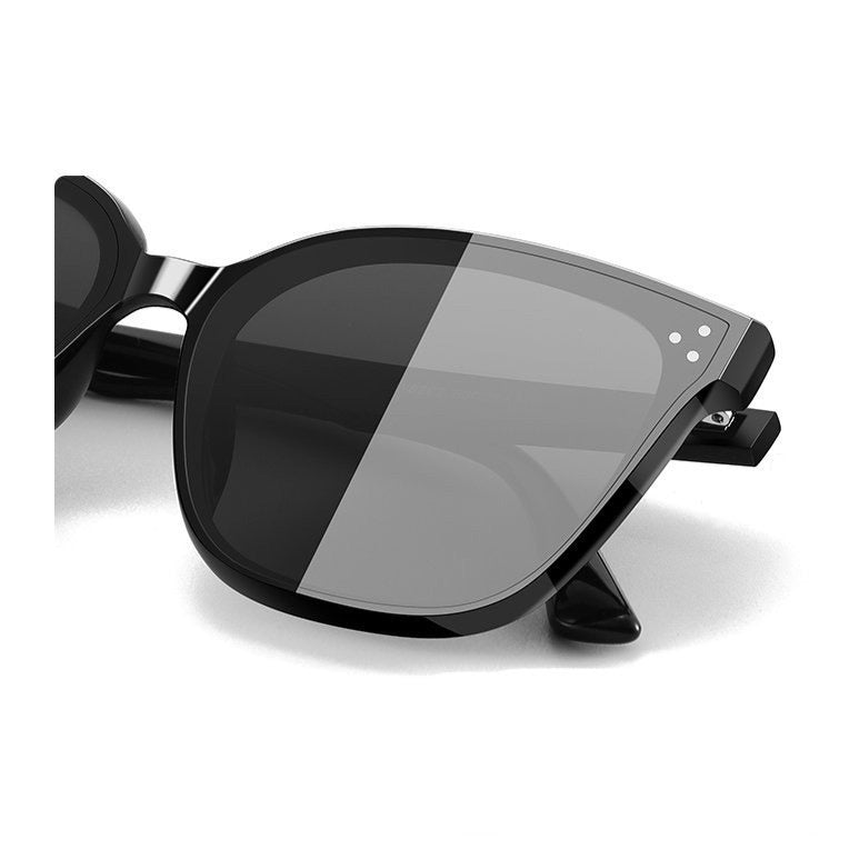 Oversize Sunglasses Inspired By Son Ye-Jin From Crash Landing On You