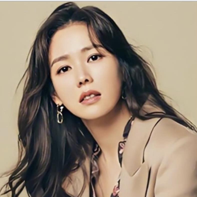 Dangle Earrings As seen on Son Ye-Jin