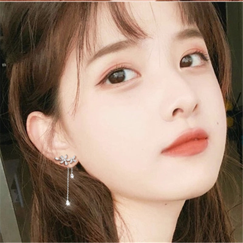 Kdrama Earrings inspired from What's wrong with secretary kim, seen on Park Min-Young
