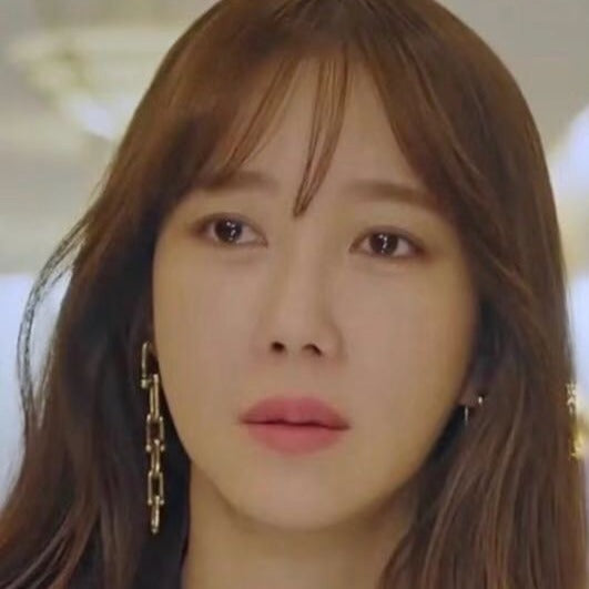 Multi Link Dangle Earrings Inspired by Shim Su-ryeon (Lee Ji-ah) from Penthouse Kdrama