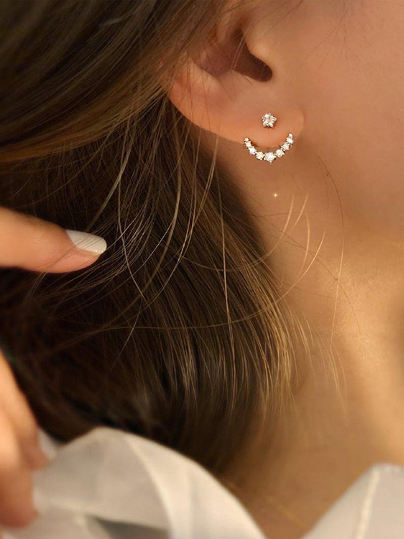 Crash Landing On You Seo Ye Jin Inspired Crescent Earrings