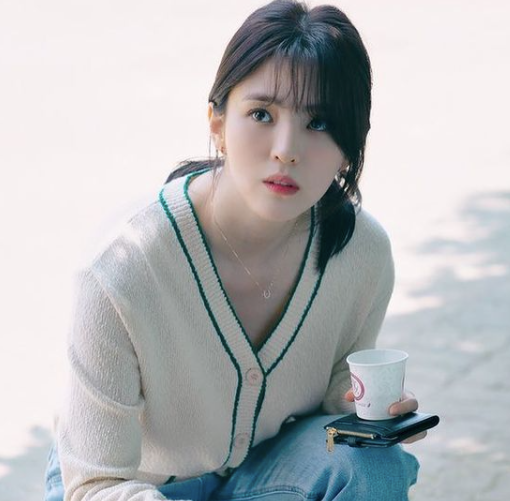 Han So Hee Horseshoe Necklace from Nevertheless