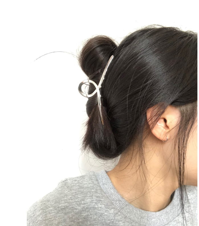 Im Ji-Yeon SIlver Loop Claw Clip As Seen The Glory Kdrama